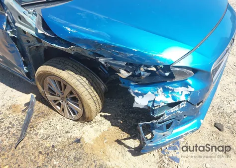 2018 Subaru Impreza 2.0I Premium z USA, uszkodzony, nr VIN 4S3GTAD60J3745292